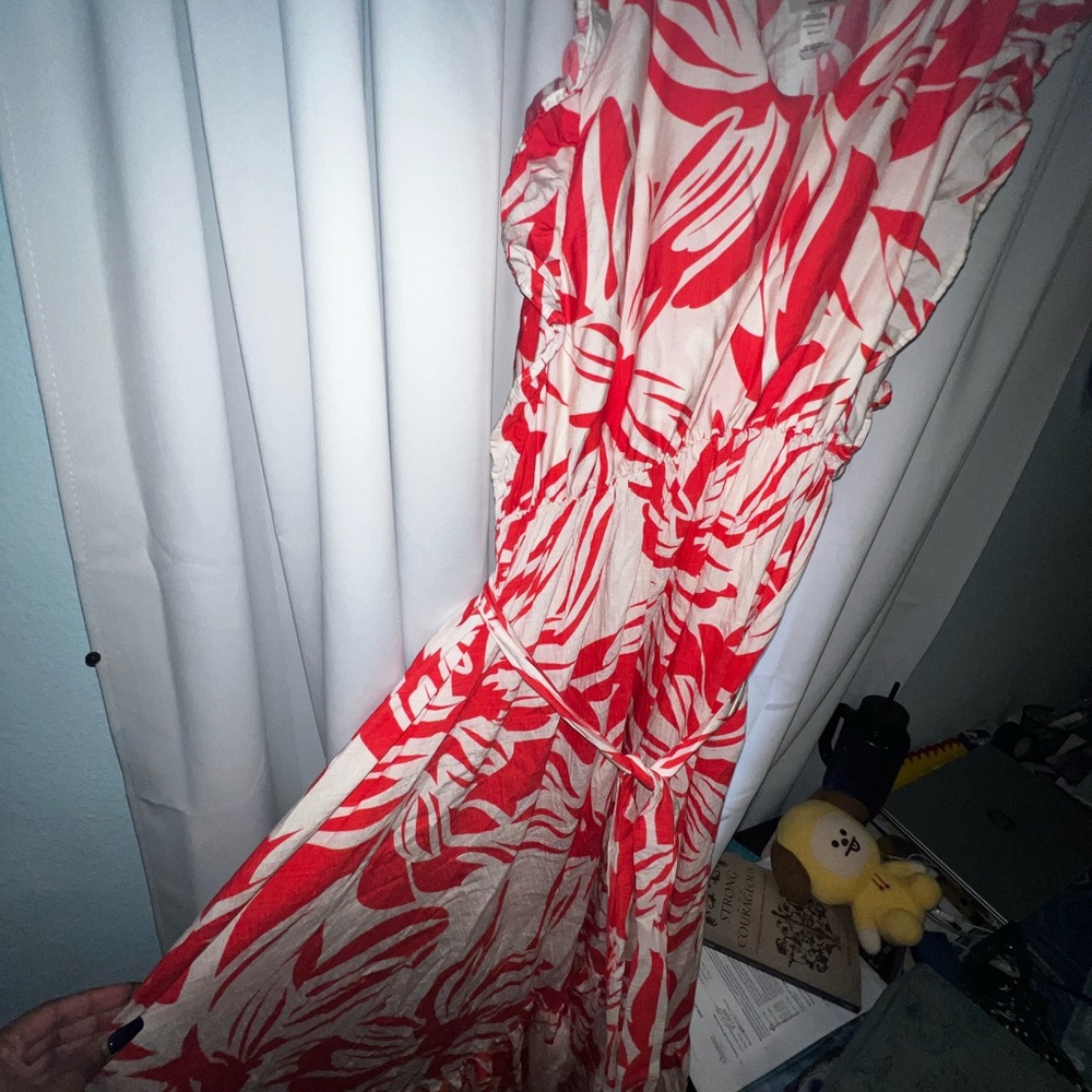 Red and Cream Tropical Print Maxi Dress